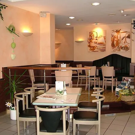 Hotel Fabrice 3*